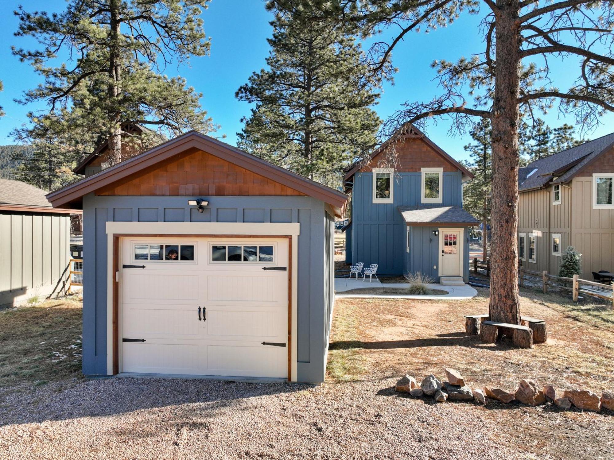 Black Bear Cabin With Hot Tub 伍德兰帕克 外观 照片
